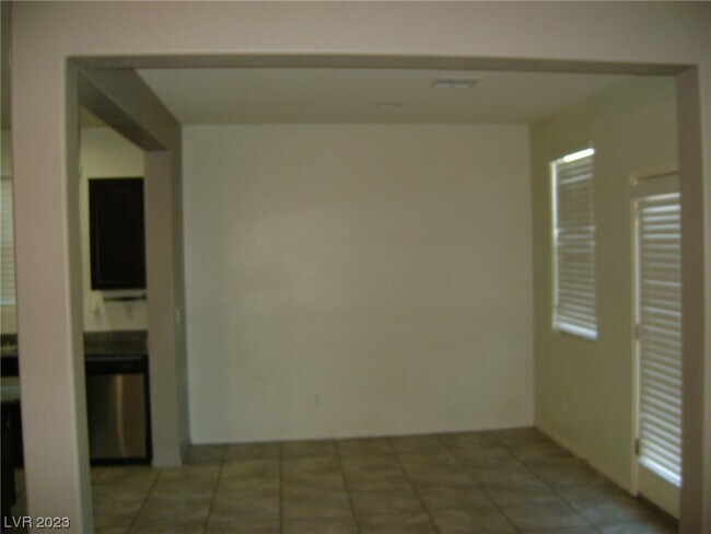 Building Photo - 7398 Cobbhan Dr