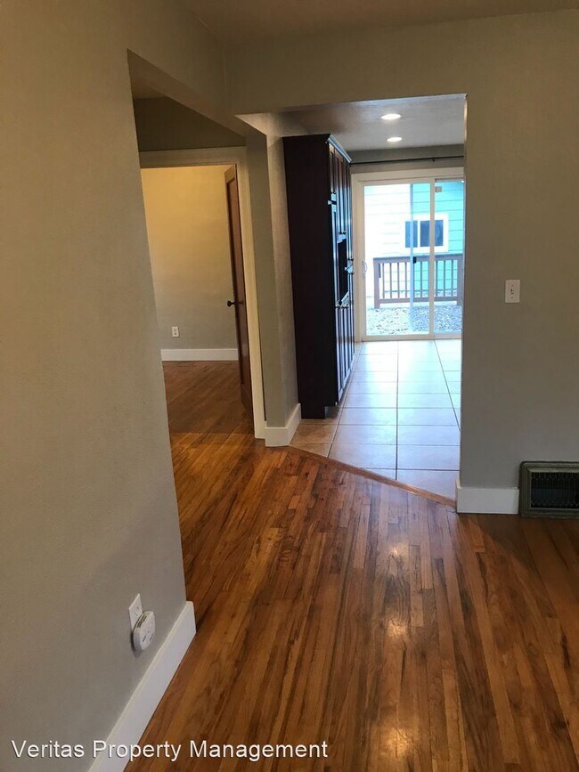 Building Photo - 4 br, 2 bath House - 126 Dearborn Ave