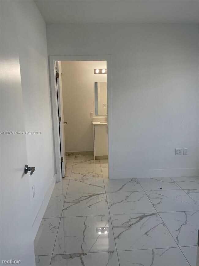Foto del edificio - 4 br, 3.5 bath Townhome - 25850 SW 144th A...