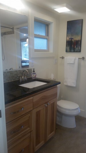 Building Photo - 16991 Maple Cir