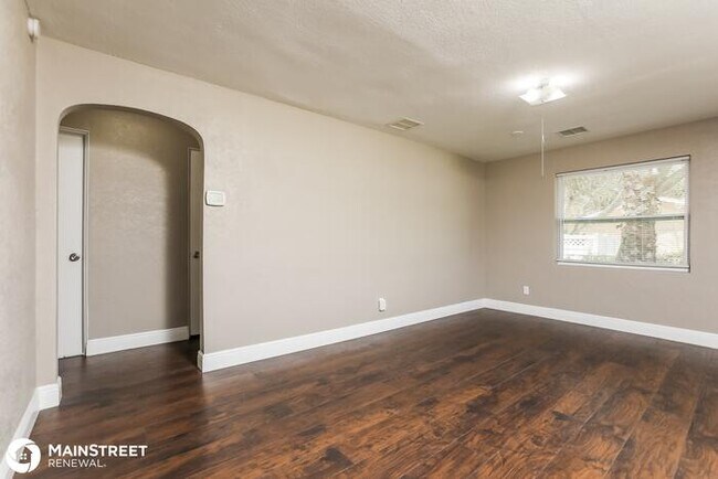 Building Photo - 19 Volusia Dr, DeBary, FL 32713
