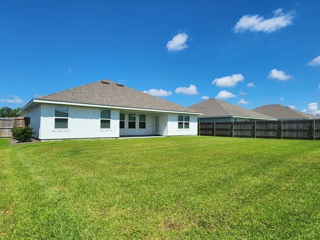 Foto del edificio - Lovely 4/2 available now in Raley Farms of...