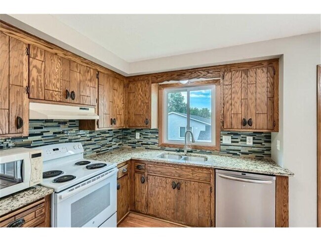 Foto del edificio - 5259 Bounty St SE