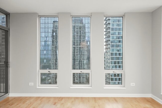 Building Photo - 1234/1250 S Michigan Ave