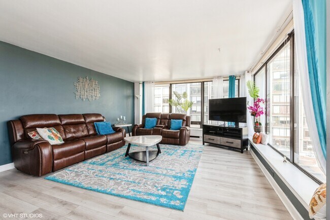 Foto del edificio - 5445 N Sheridan Rd