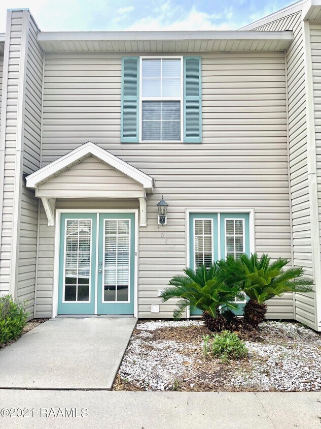 104 Judice Meadows Ln, Lafayette, LA 70506 Townhome Rentals in