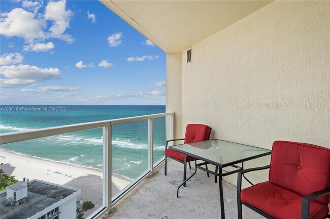 Building Photo - 16699 Collins Ave