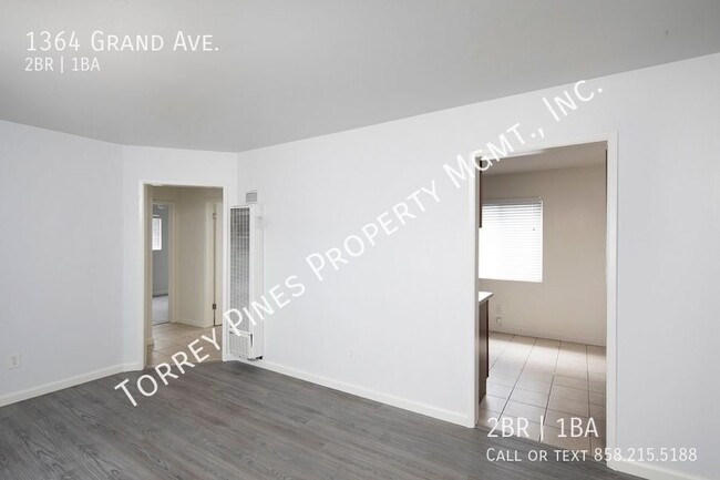 Building Photo - Beautiful 2 Br with Parking in Pacific Beach!