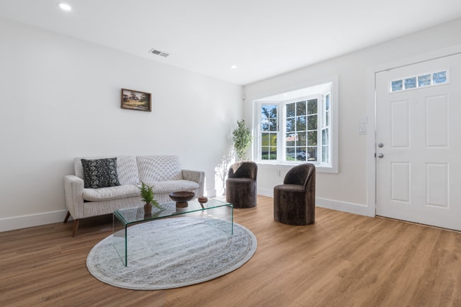 Photo - 94 Irvine Turner Blvd Townhome