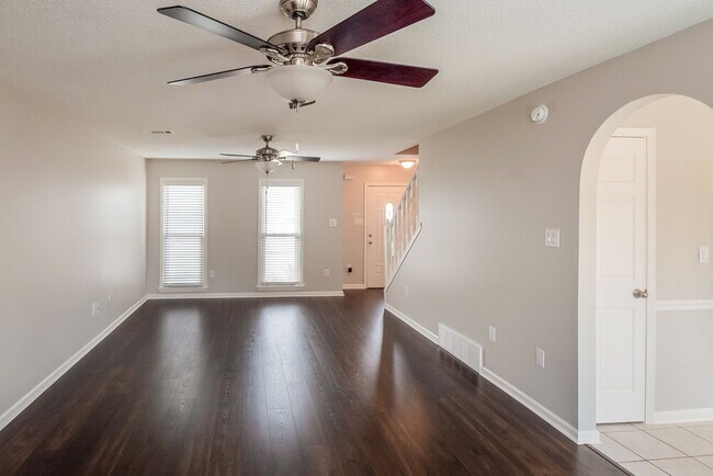 Foto del edificio - 2776 Fletcher Park Cir E