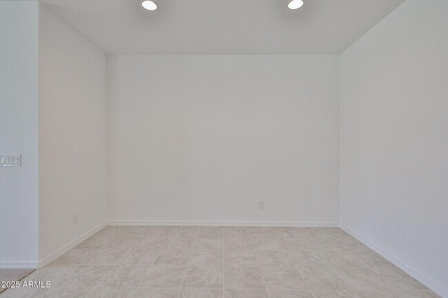 Building Photo - 25215 N 172nd Dr