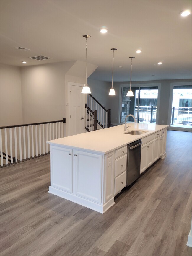 Building Photo - 10021 Ruffian Way