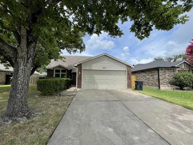 Foto principal - 5110 Redwater Dr