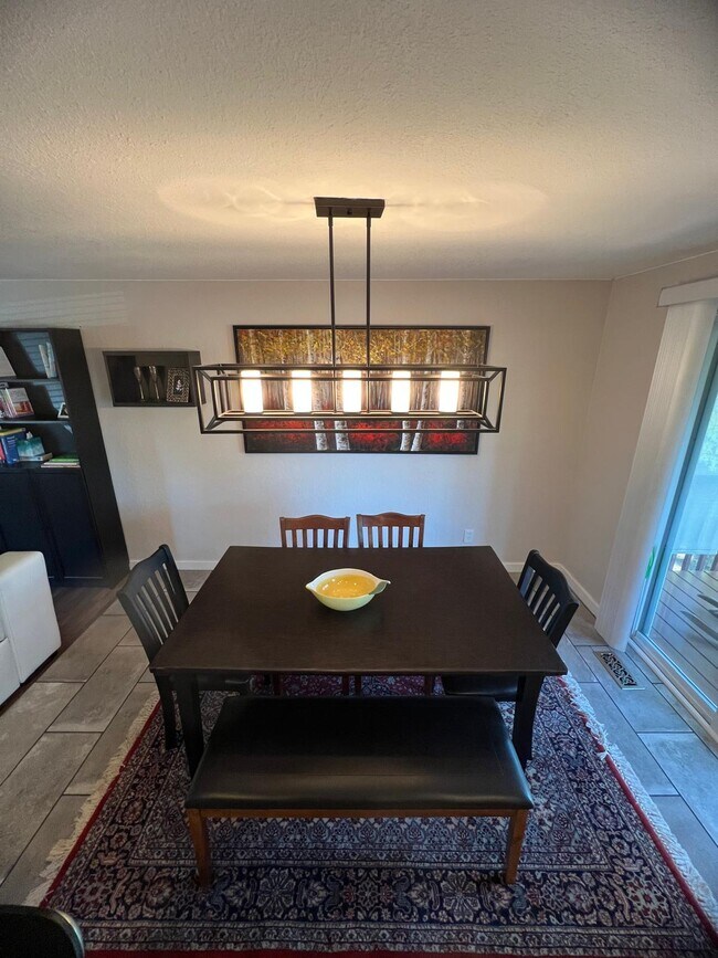 Dining Room - 913 92nd St SE