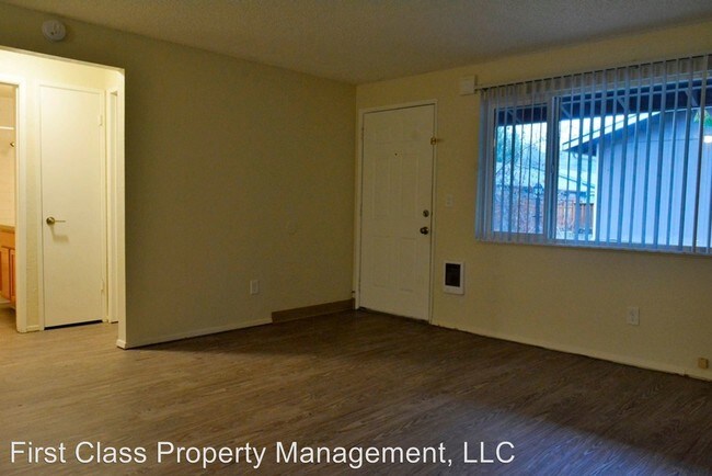 Building Photo - 10973 SW Hall Blvd