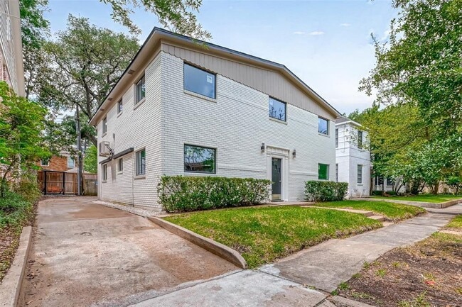 Building Photo - 1747 Wroxton Ct
