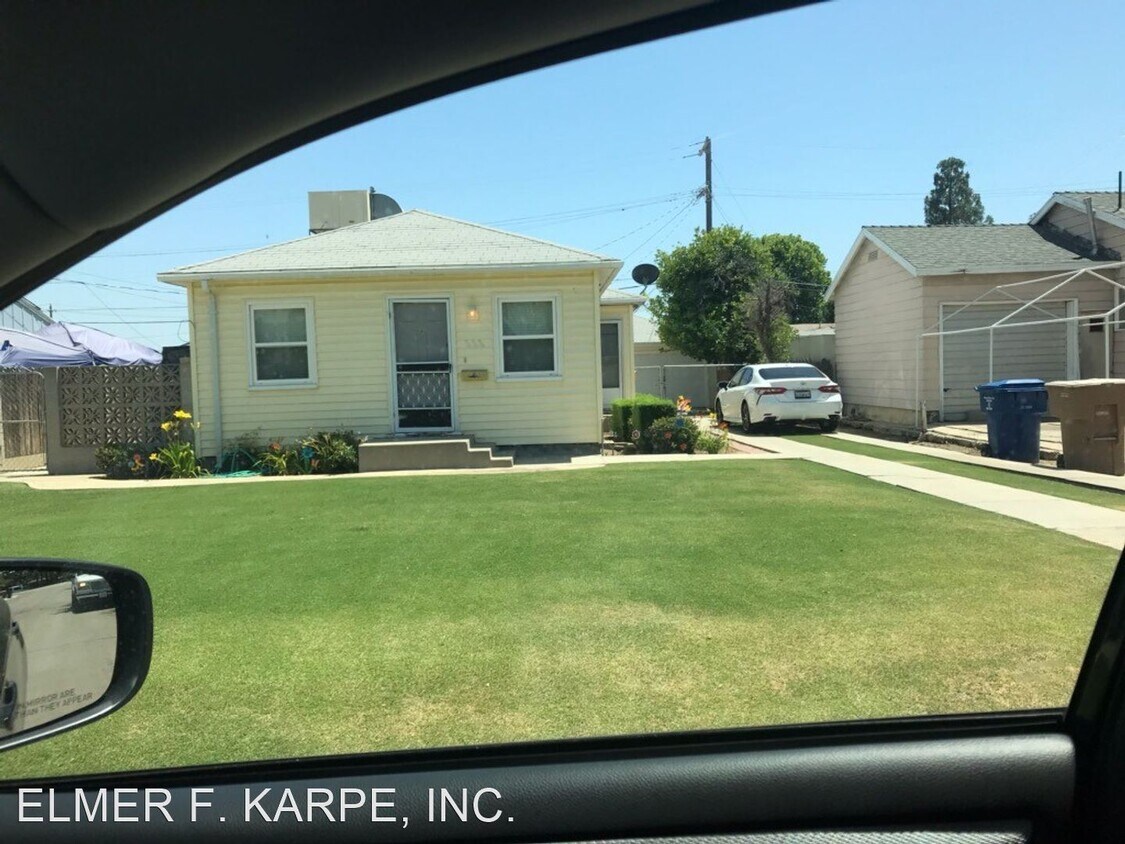 111111 1/2 Bedford Way, Bakersfield, CA 93308 Apartment for Rent in