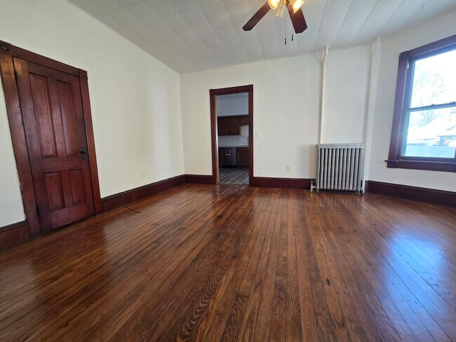 Foto del edificio - 146 Analomink St