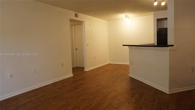 Foto del edificio - 12980 Vista Isles Dr