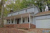 Foto principal - 219 Pine Ridge Rd