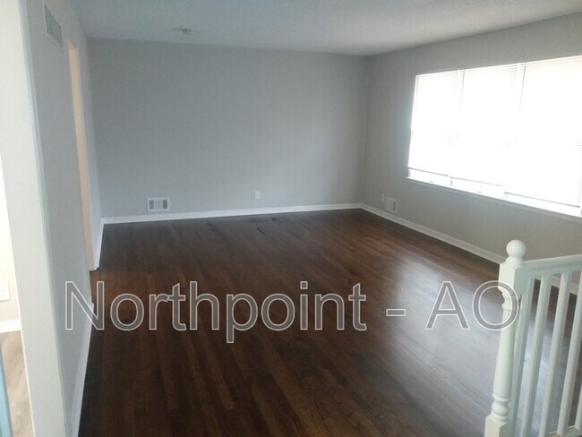 Foto del edificio - 9317 E 85th St