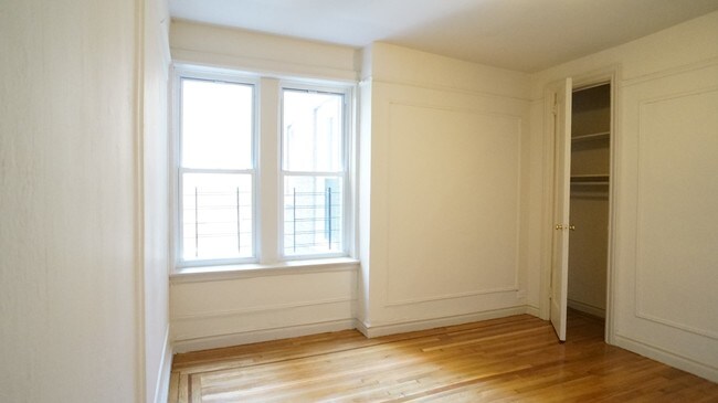Foto del edificio - 1001 Walton Ave