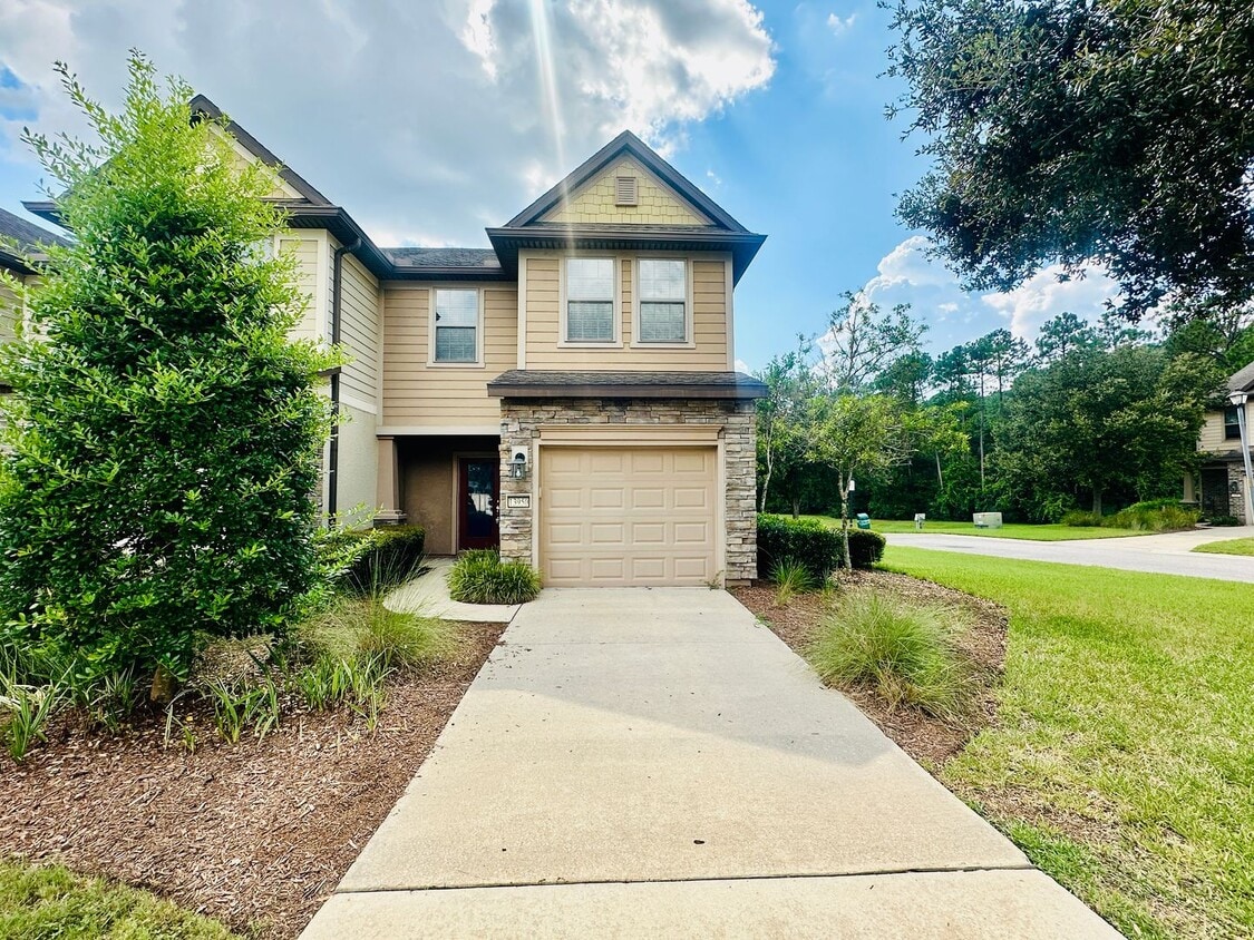 3 BR 2.5 BA TOWNHOME - Bayberry Subdivi... - 3 BR 2.5 BA   TOWNHOME  - Bayberry Subdivi...