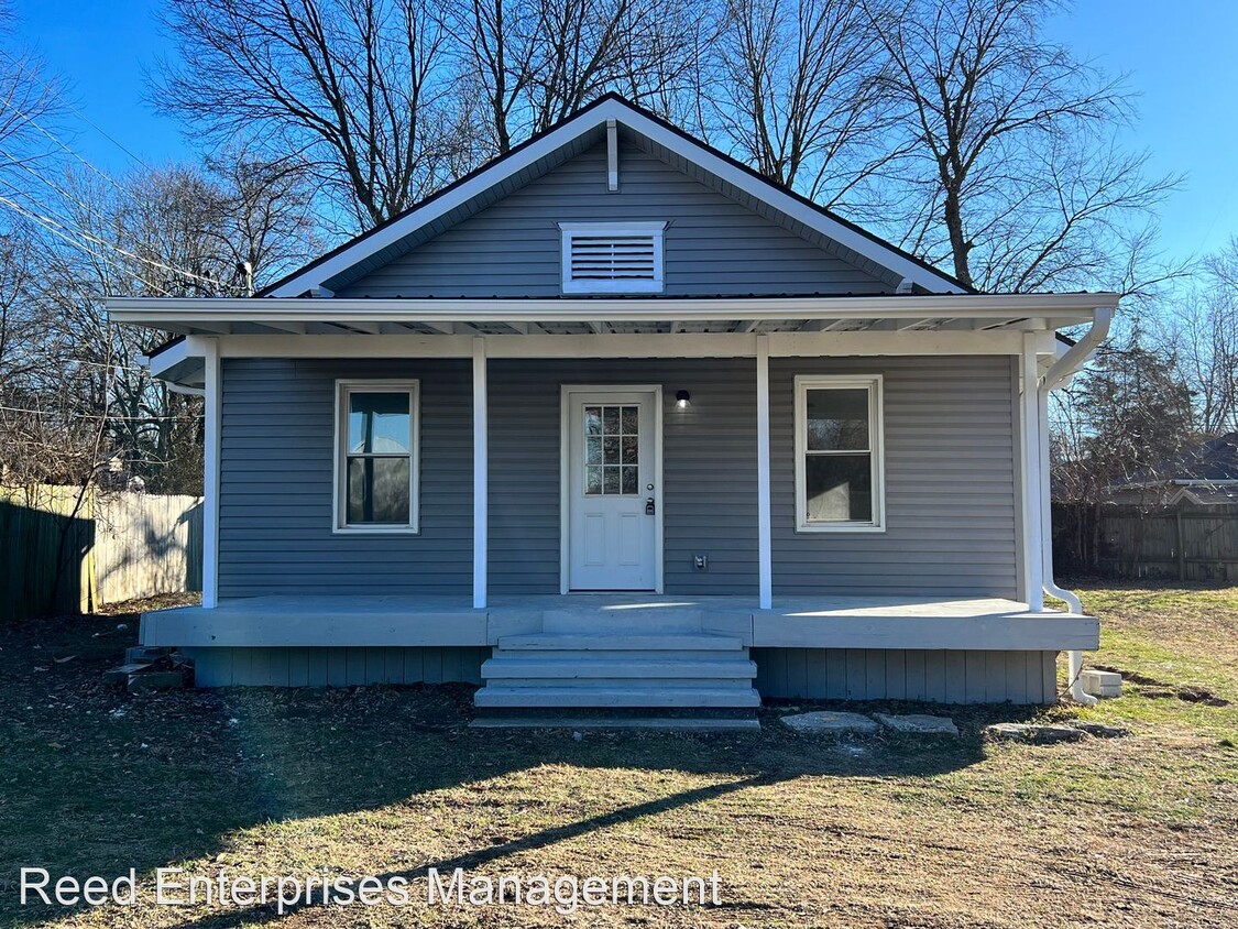 3 br, 2 bath House - 2764 E Blaine St - House Rental in Springfield, MO ...