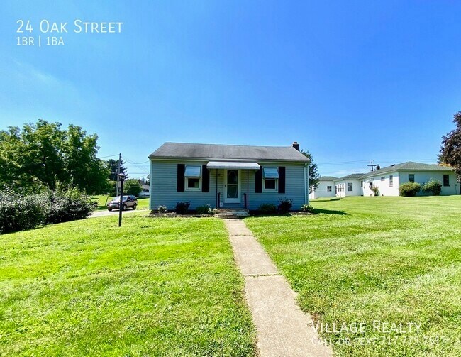Building Photo - Roomy 1-bedroom Cottage with basement, gar...