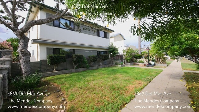 Building Photo - 4867 Del Mar Ave