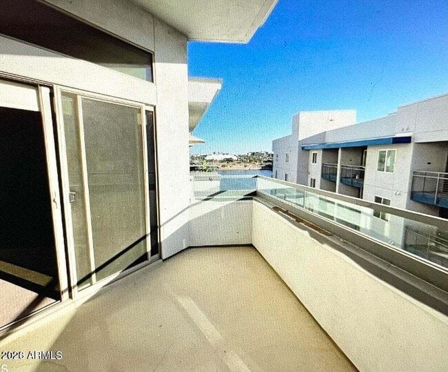 Foto del edificio - 945 E Playa Del Norte Dr