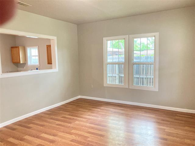 Foto del edificio - 104 May Ave