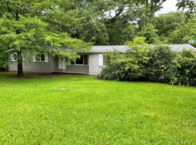 Building Photo - 1125 Johnson Rd