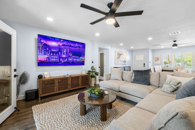 Foto del edificio - 8259 E Mulberry Ln