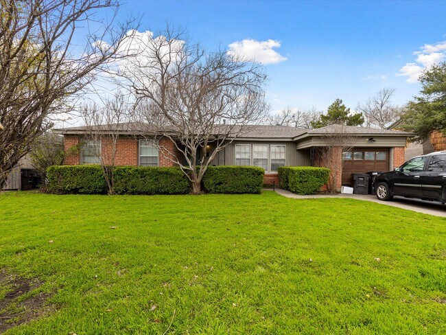 Foto del edificio - 4016 Acacia St