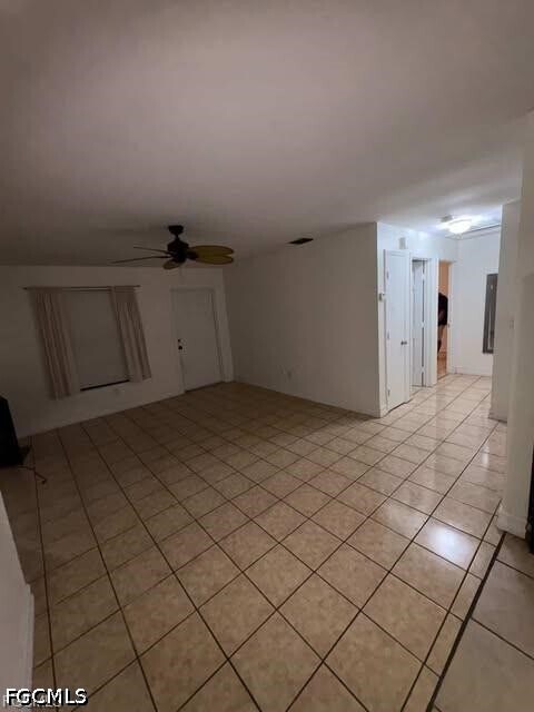 Foto del edificio - 18645 Holly Rd