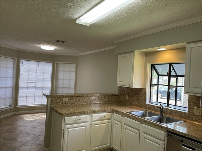 Foto del edificio - 3118 Redcliff Dr
