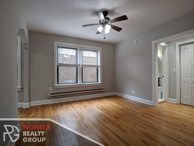 Building Photo - 612 W Patterson Ave