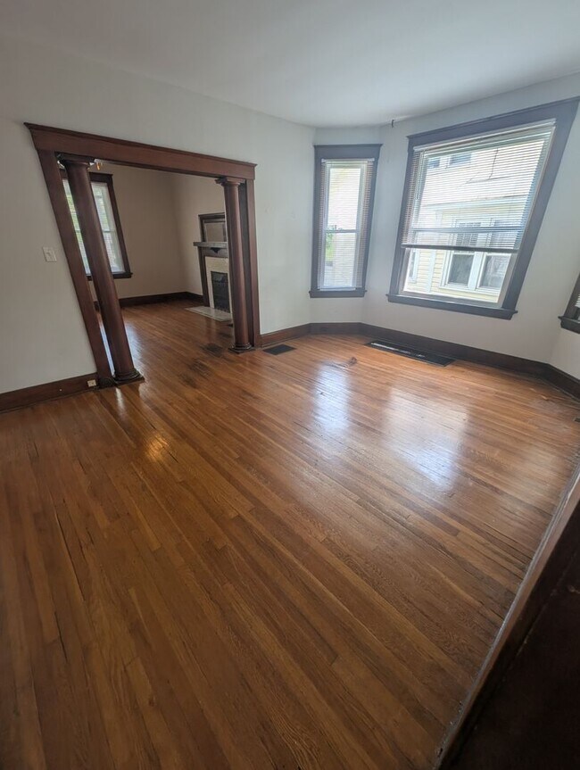 Foto del edificio - 3111 Linwood Ave