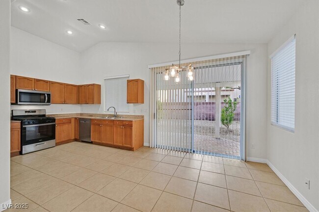 Foto del edificio - 767 Wigan Pier Dr