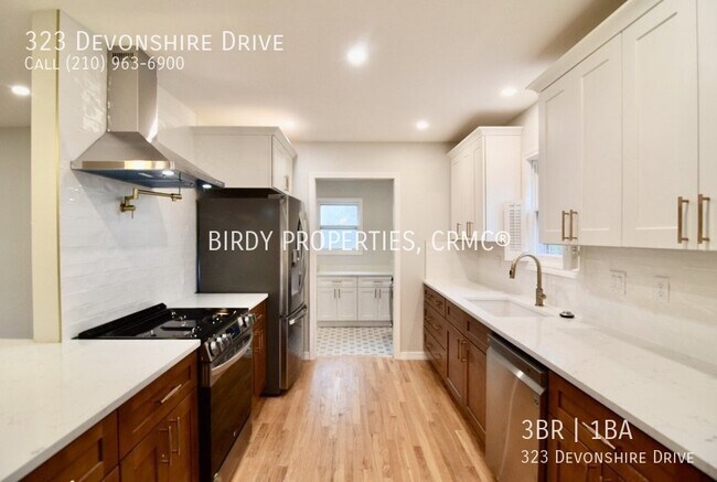 Foto del edificio - 323 Devonshire Drive San Antonio, TX