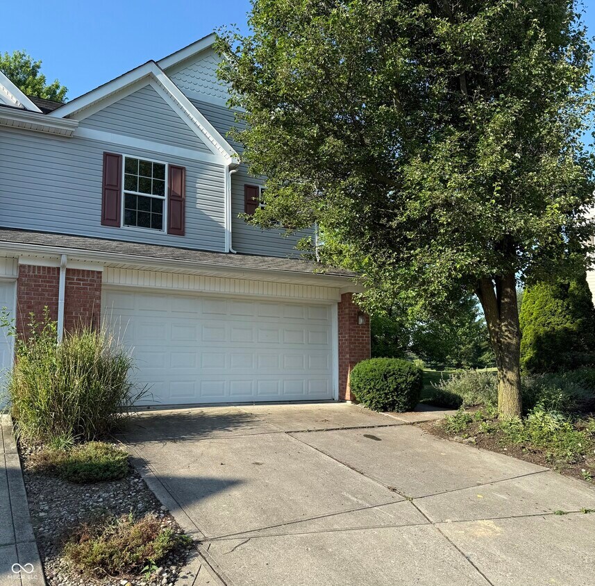 Primary Photo - 9230 Eden Woods Ct