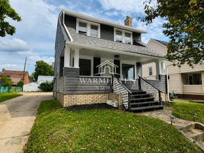 Building Photo - 1203 N Main St