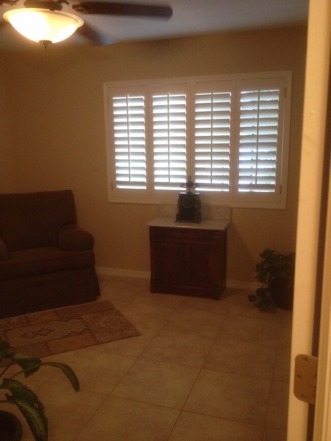 Bedroom #3 - 2560 N Lindsay Rd