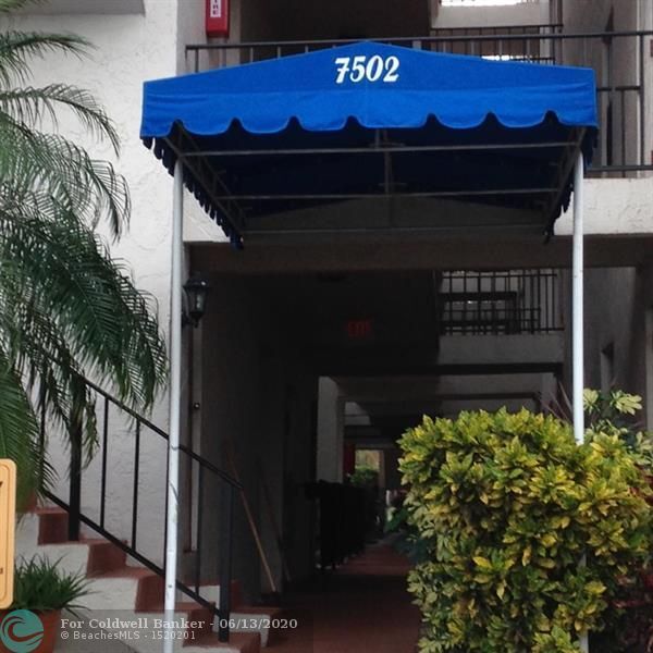 Building Photo - 7502 NW 30th Pl