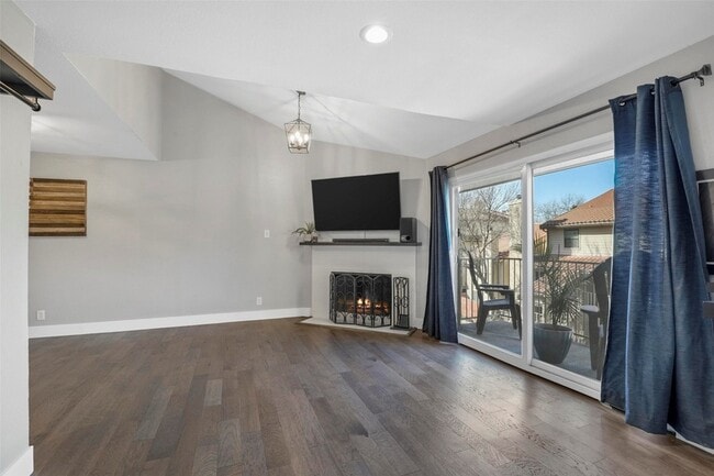 Photo - 4777 Cedar Springs Rd Apartment