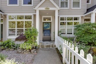 Building Photo - 3706 SW Troy St