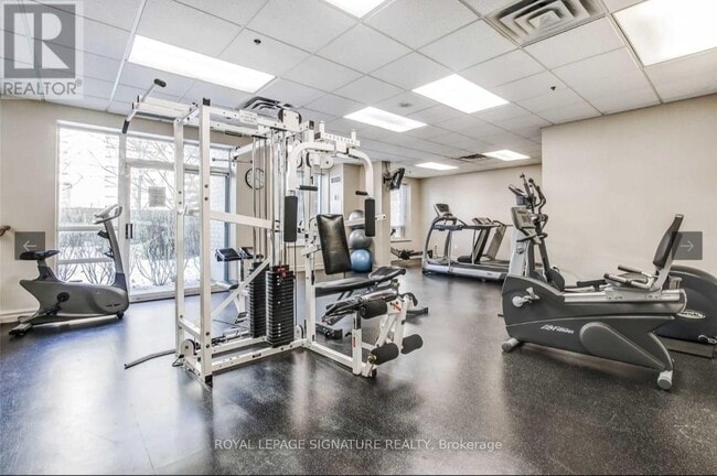 Building Photo - 17 Michael Power Pl