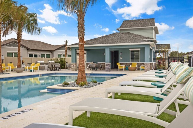 Building Photo - 1810 Suncoast Crossings Isle, Unit 1