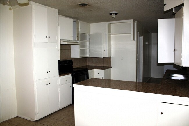Foto del edificio - 423 Waller Dr